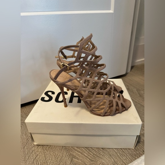 Schutz heels - Picture 2 of 3